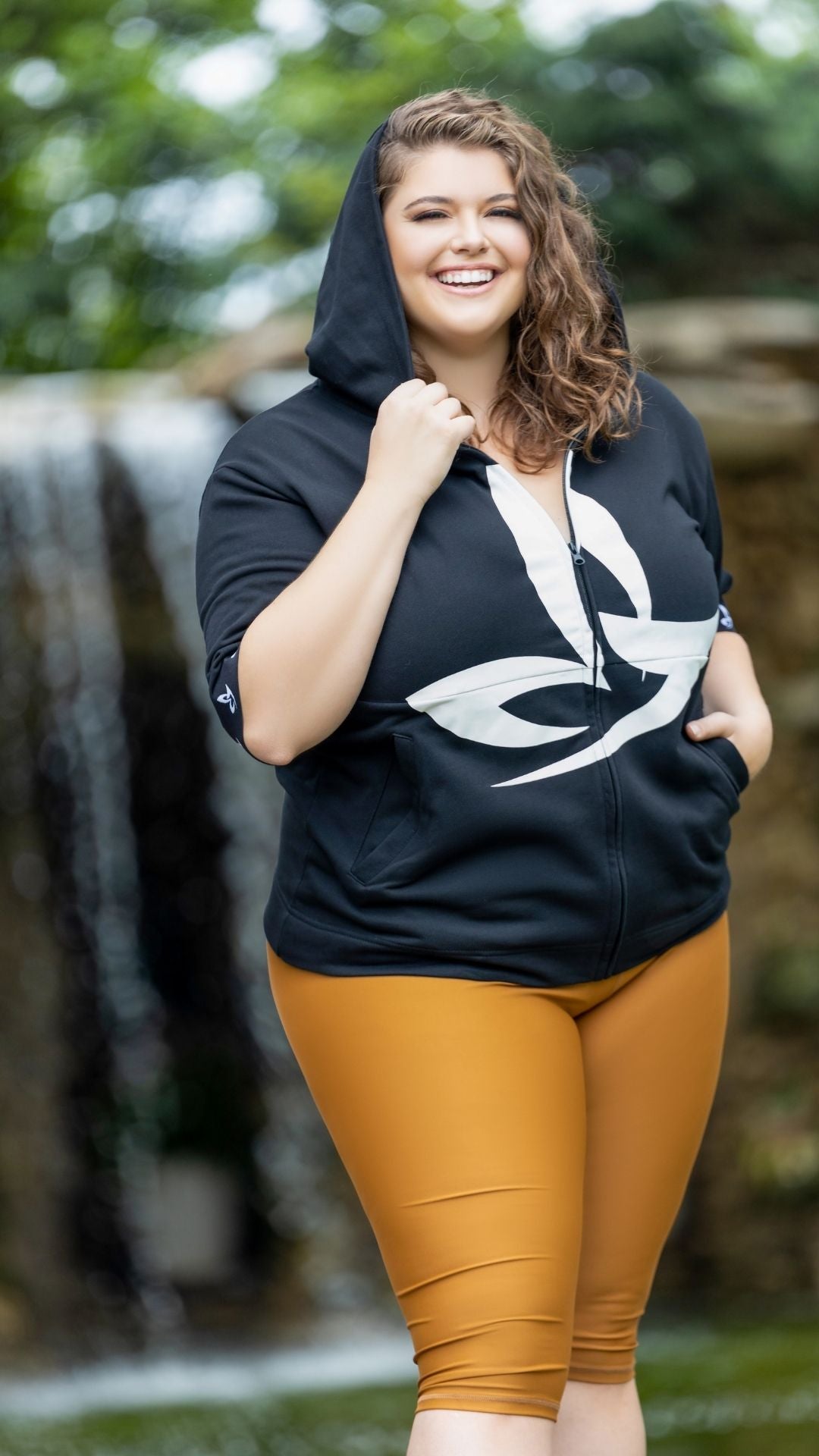 Short Sleeve Zip Up Hoodie (Black)