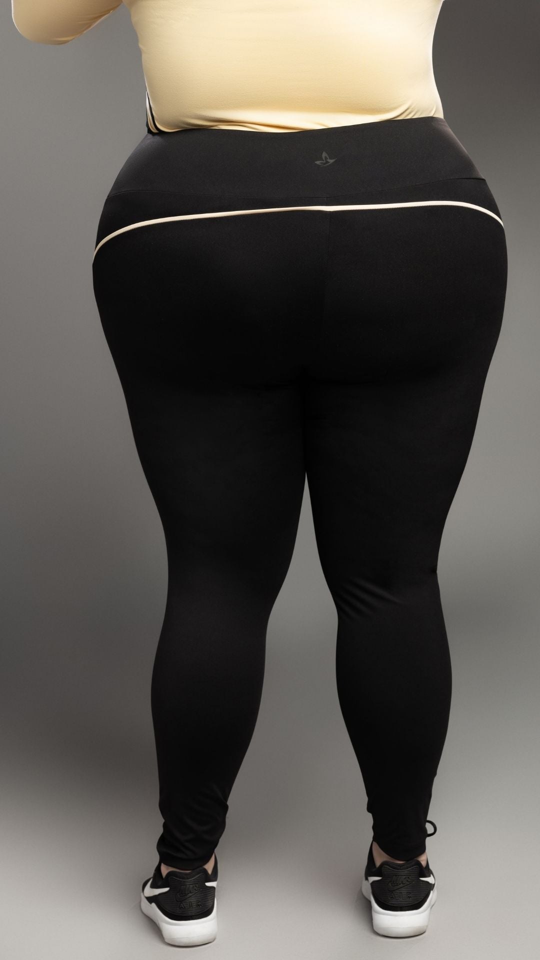 Stitched Black Leggings w/ Piping